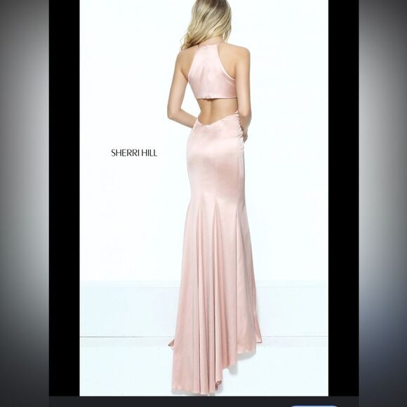 Sherri Hill Pink Halter Prom Gown with Slit Blush Sz. 4 50869 - Picture 4 of 5